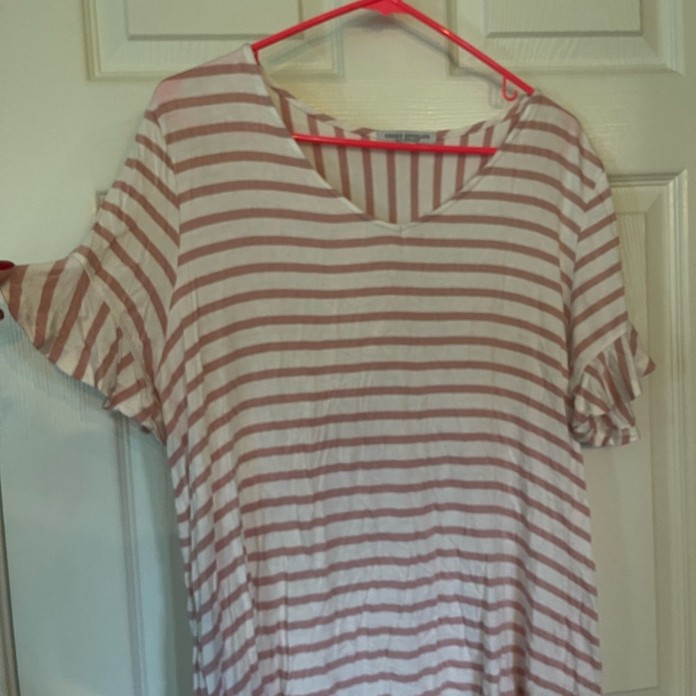 Striped Short Sleeve Top 1X Green Envelope